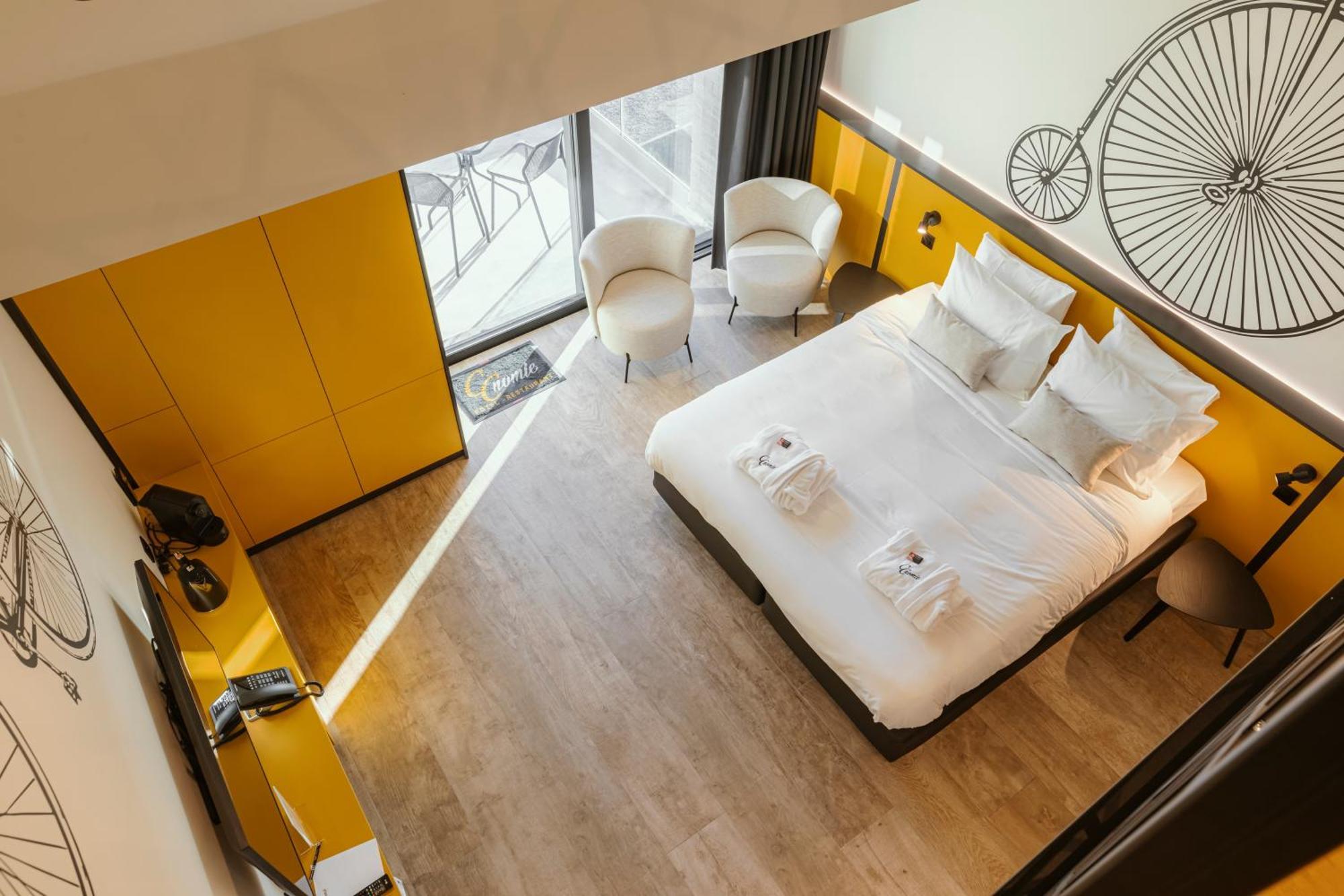 Cc Nomie Hotel Restaurant Dinant Luaran gambar